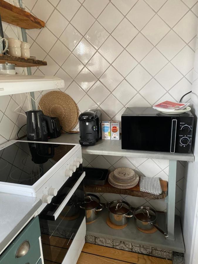 B&B Bland Ormbunkar Och Rosor Falkenberg Luaran gambar