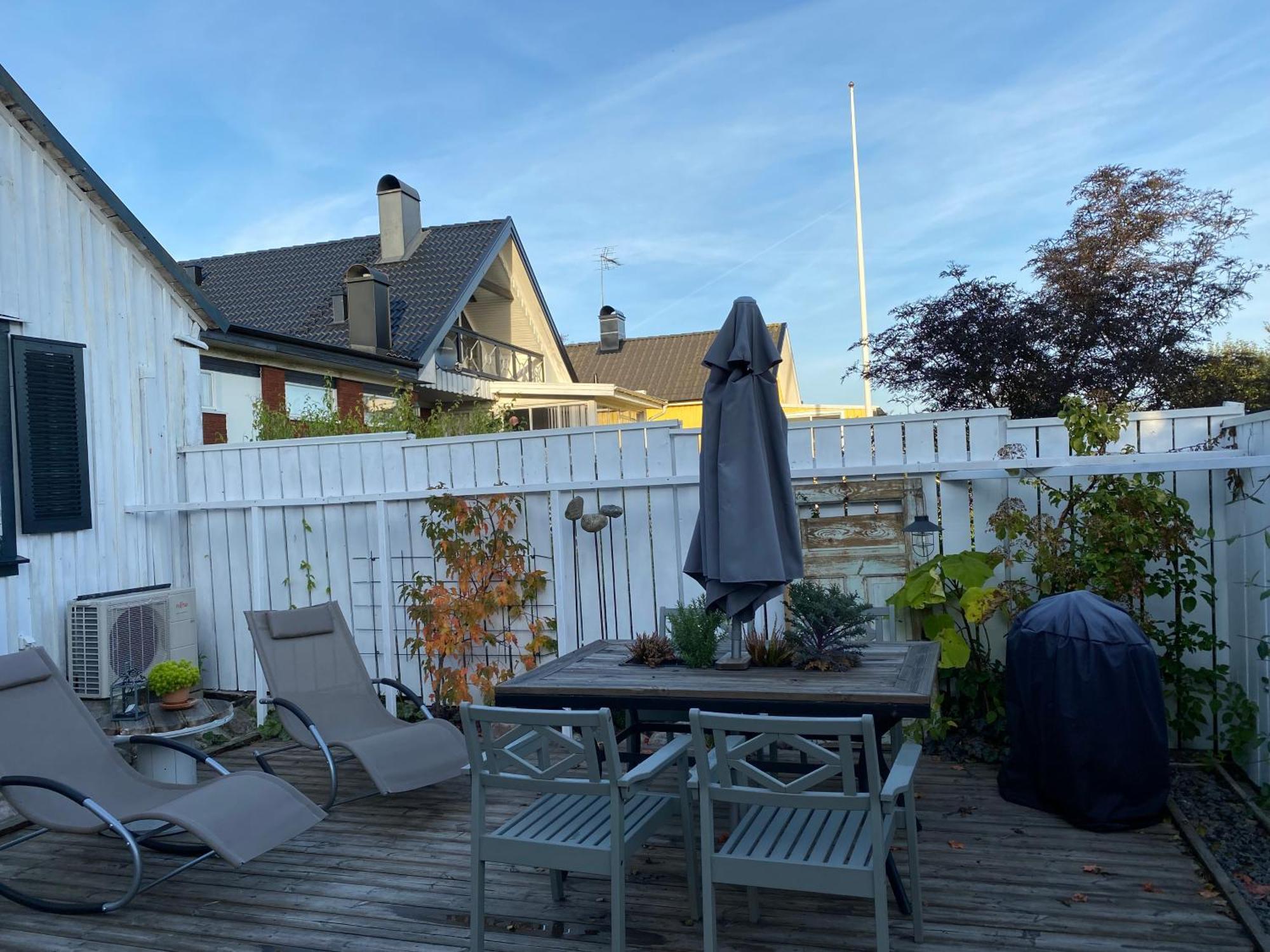 B&B Bland Ormbunkar Och Rosor Falkenberg Luaran gambar